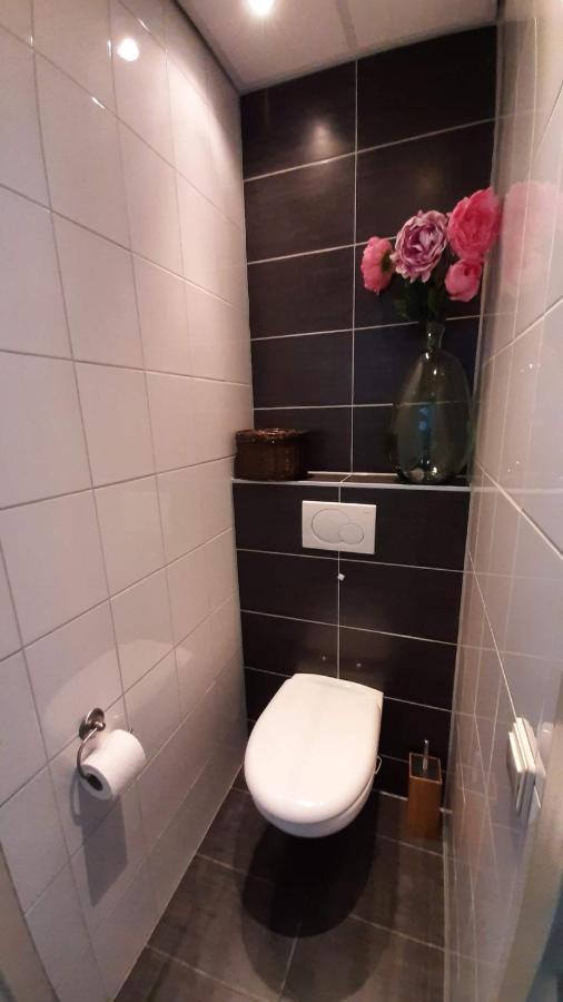 Gastenverblijf Nummer 1 Sommelsdijk Luaran gambar