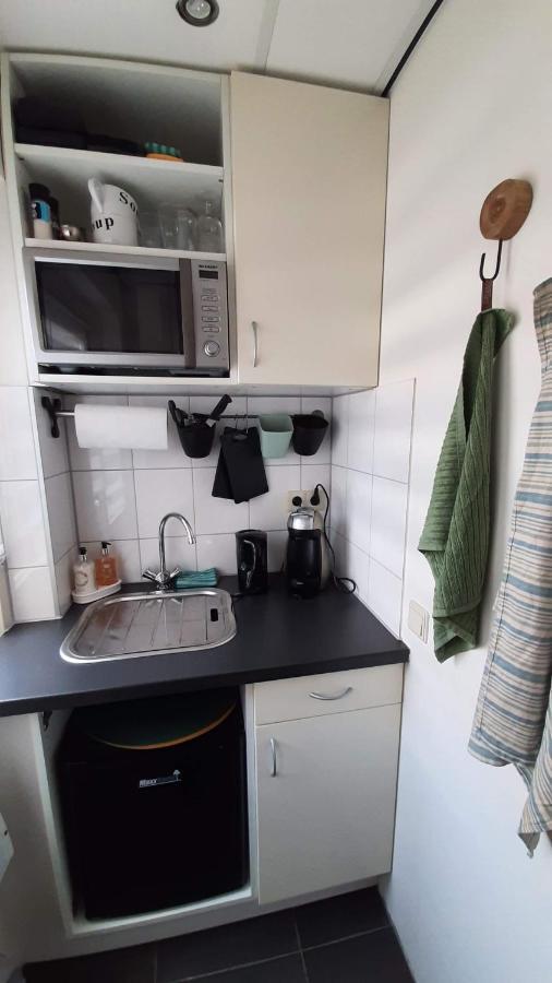 Gastenverblijf Nummer 1 Sommelsdijk Luaran gambar